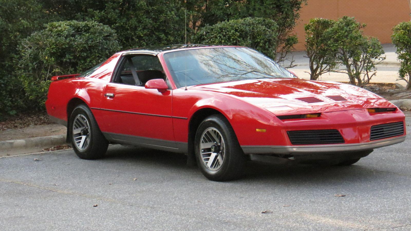 Pontiac Firebird III 1984